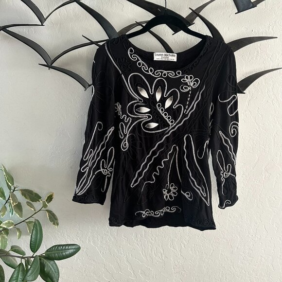 Lauren Michelle Embroidered Top - Picture 1 of 4